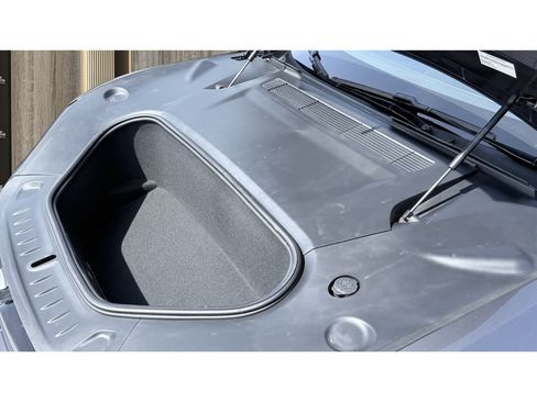 Used 2023 Tesla Model S Standard Range AWD/4WD image 19