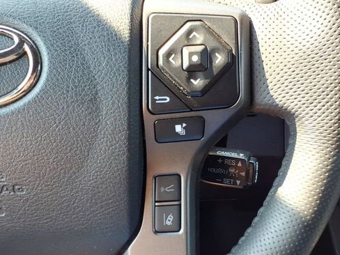 Used 2023 Toyota Tacoma TRD Sport AWD/4WD image 24