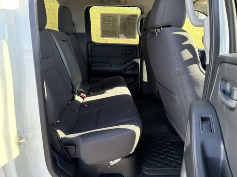 Used 2022 Nissan Frontier S w/ Technology Package image 29