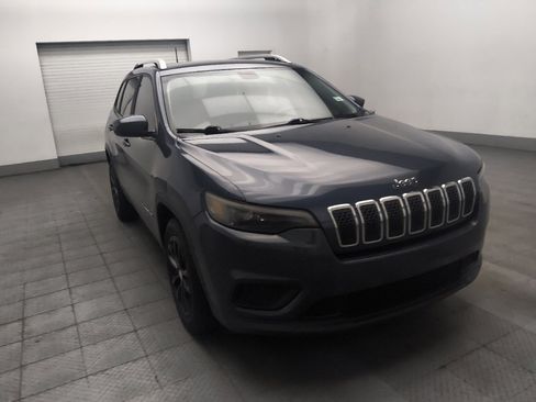 Used 2020 Jeep Cherokee Latitude FWD image 13