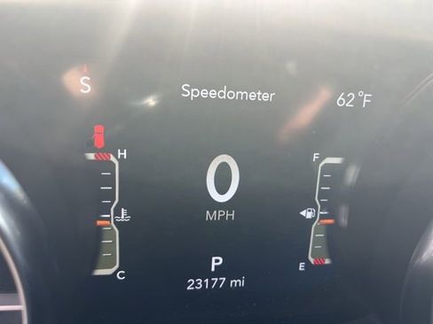 Used 2023 Jeep Wrangler Sport S image 15