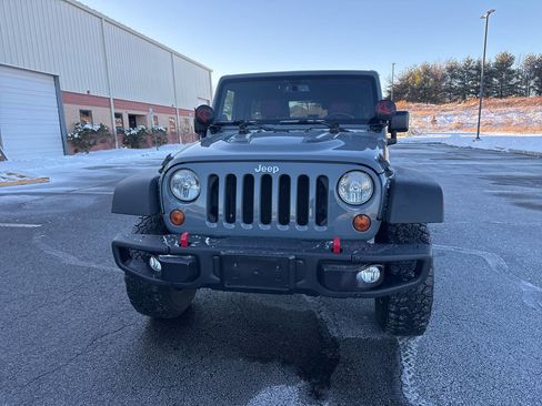 Used 2013 Jeep Wrangler Unlimited Rubicon image 5