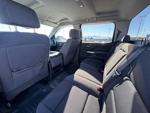 Used 2018 Chevrolet Silverado 1500 LT w/ All Star Edition image 15