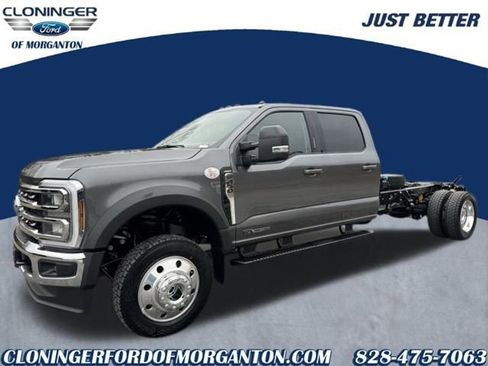 New 2026 Ford F450 Lariat image 3
