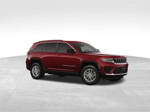New 2025 Jeep Grand Cherokee Laredo X w/ Luxury Tech Group I image 8