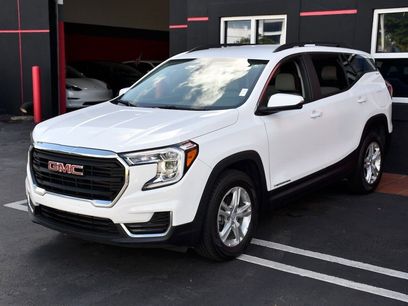Used 2023 GMC Terrain SLE w/ Driver Convenience Package