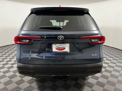 Certified 2026 Toyota Grand Highlander XLE image 6