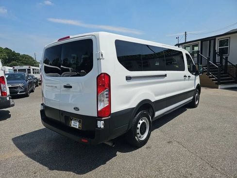 Used 2022 Ford Transit 350 XL RWD image 7
