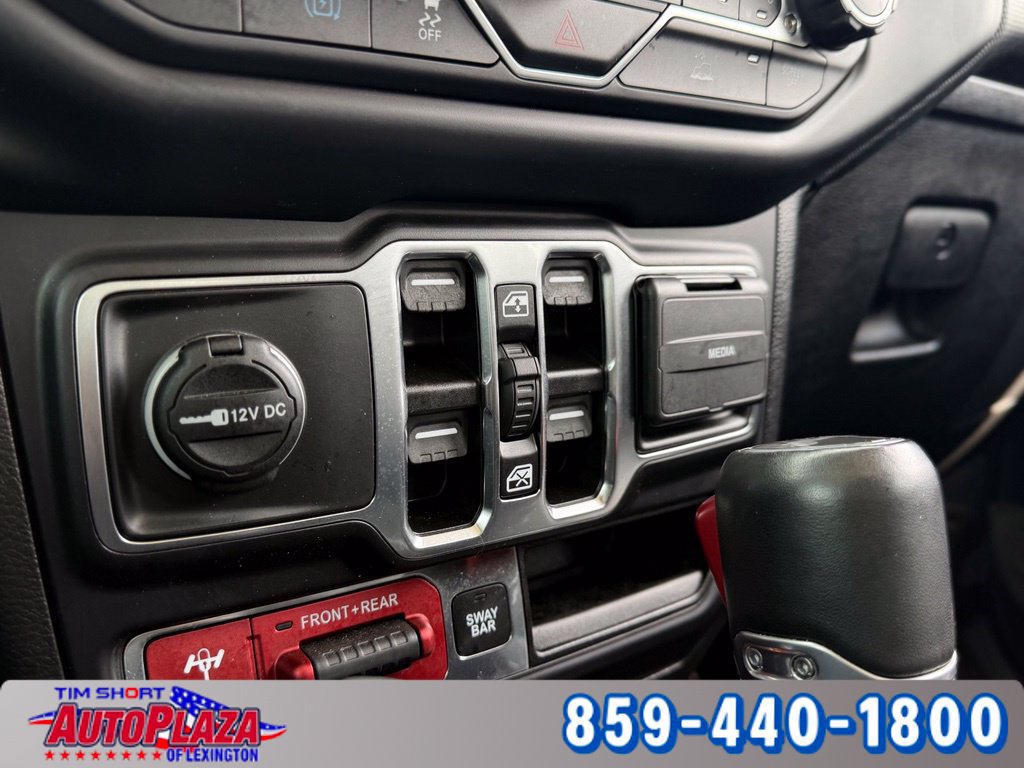Used 2023 Jeep Wrangler Unlimited Rubicon 4xe w/ Dual Top Group AWD/4WD image 29