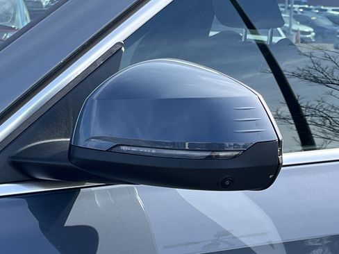 Used 2025 BMW X1 xDrive28i w/ Technology Package image 33