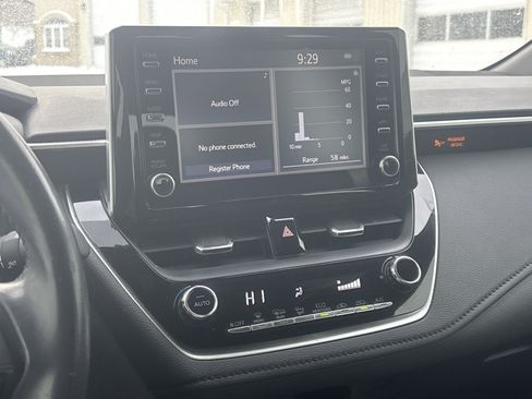 Used 2020 Toyota Corolla SE image 14