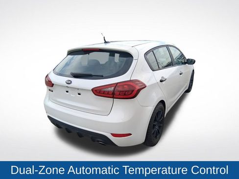 Used 2016 Kia Forte SX w/ Option Group 050 FWD image 7