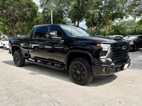 Used 2024 Chevrolet Silverado 2500 LTZ w/ LTZ Plus Package AWD/4WD image 13