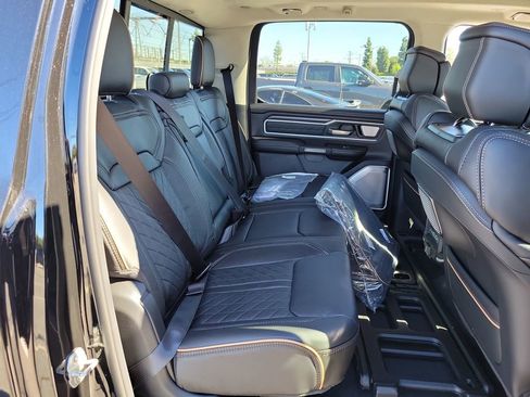 New 2026 RAM 1500 Tungsten w/ Trailer Tow Group AWD/4WD image 18
