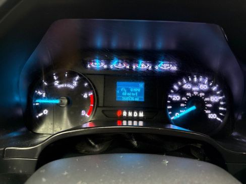 Used 2022 Ford F550 4x4 Crew Cab Super Duty w/ Power Equipment Group image 16