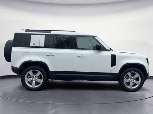 Used 2021 Land Rover Defender 110 AWD/4WD image 6