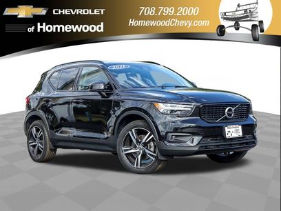 Used 2021 Volvo XC40 T5 R-Design w/ Climate Package
