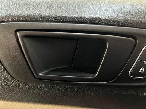 Used 2020 Ford EcoSport S image 11
