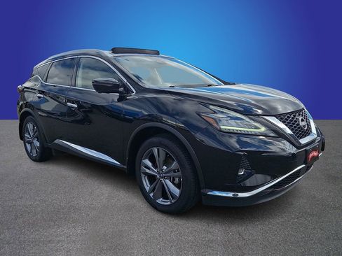 Used 2023 Nissan Murano Platinum image 3