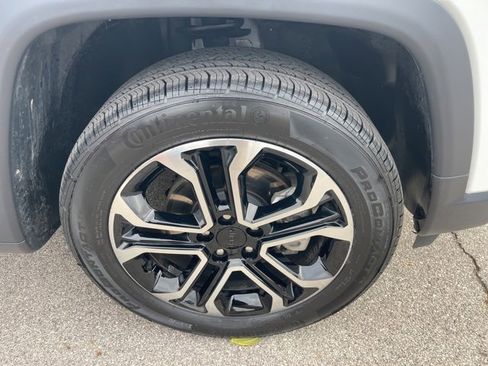 Used 2022 Jeep Compass Limited image 12