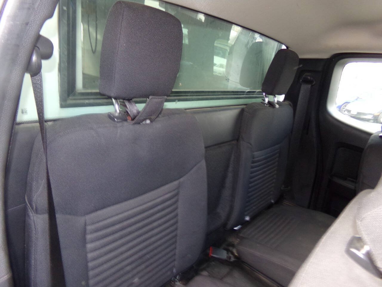 Used 2019 Ford Ranger XL w/ Equipment Group 101A Mid RWD image 16