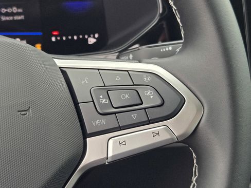 Used 2024 Volkswagen Taos S image 22