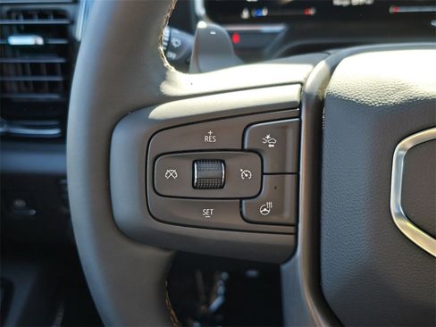 New 2026 GMC Sierra 1500 AT4 w/ Technology Package image 18
