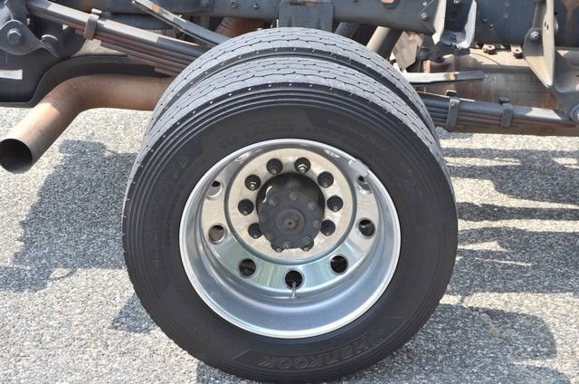Used 2024 RAM 5500 Tradesman w/ Safety Group AWD/4WD image 11