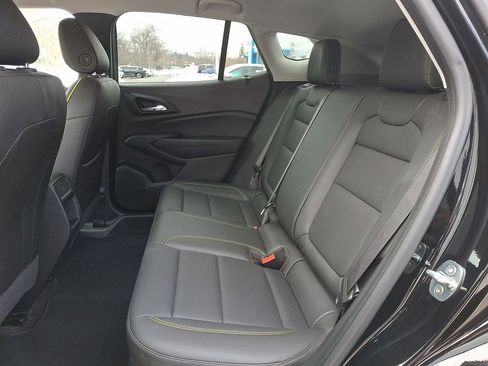 Certified 2024 Chevrolet Trax ACTIV w/ Driver Confidence Package image 10