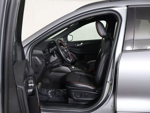 Used 2024 Ford Escape ST-Line w/ Tech Pack #1 FWD image 27