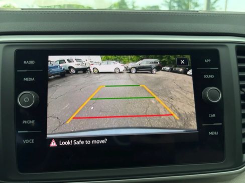 Used 2021 Volkswagen Atlas SE w/ Panoramic Sunroof Package AWD/4WD image 36