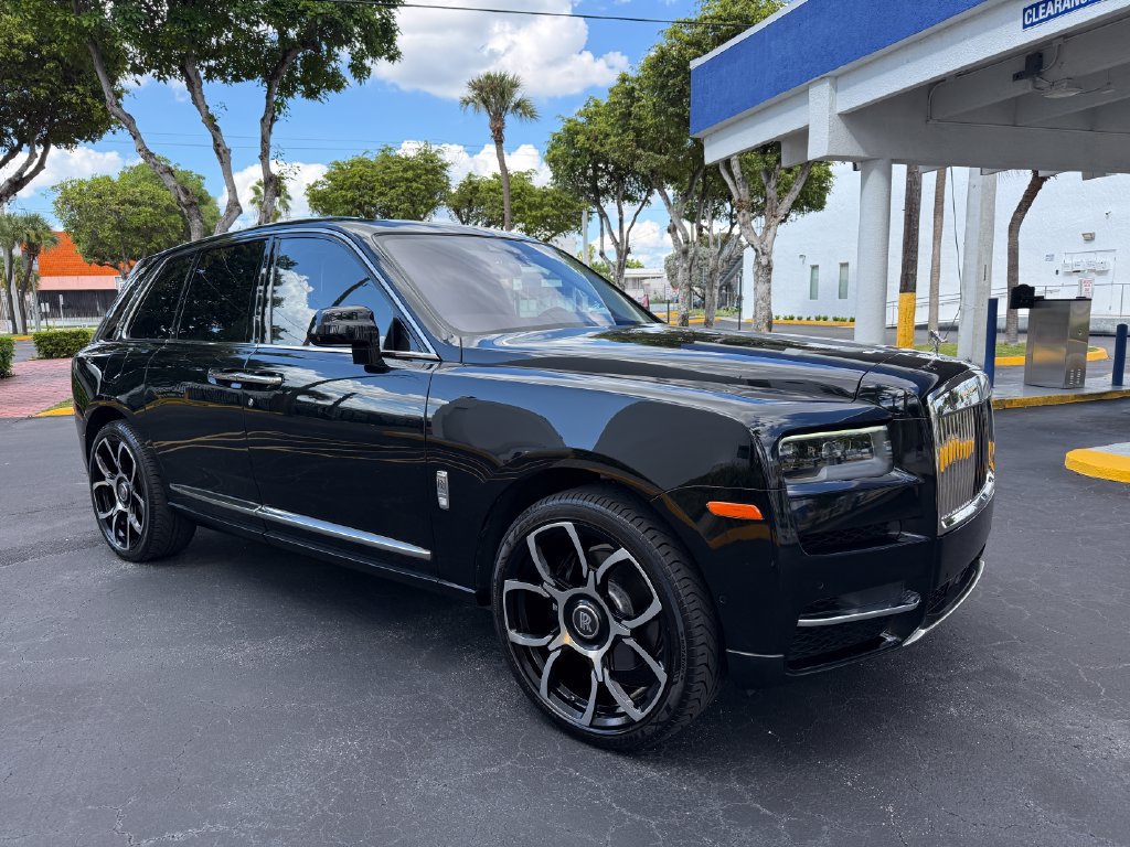 Used 2019 Rolls-Royce Cullinan AWD/4WD image 7