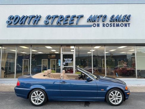 Used 2002 BMW 330Ci Convertible RWD image 2