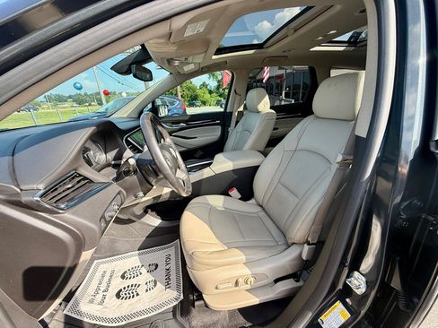 Used 2019 Buick Enclave Premium w/ Experience Buick Package FWD image 12