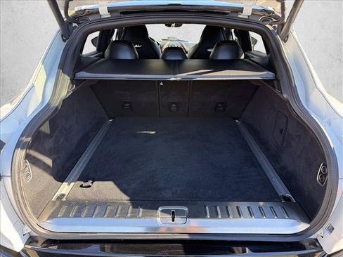 Used 2021 Aston Martin DBX AWD/4WD image 4