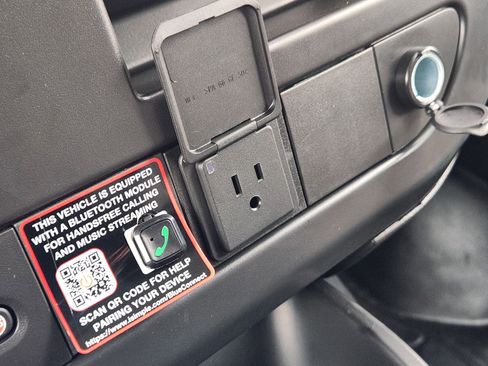 New 2025 Chevrolet Express 3500 Extended w/ Driver Convenience Package image 15