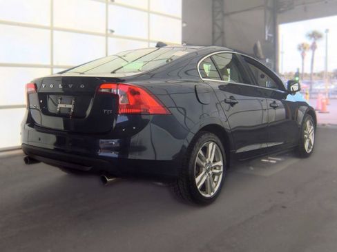 Used 2013 Volvo S60 T5 FWD image 4