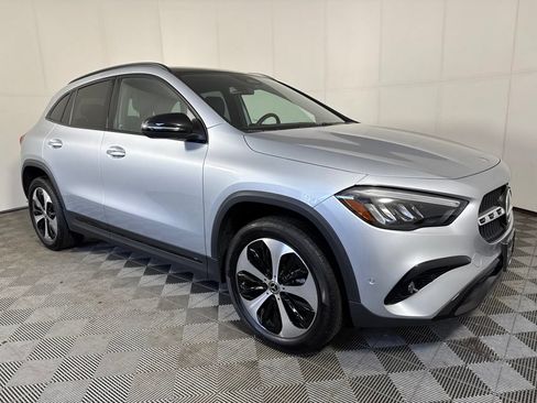 Certified 2026 Mercedes-Benz GLA 250 4MATIC image 10