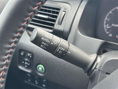 Used 2025 Honda Ridgeline TrailSport image 25