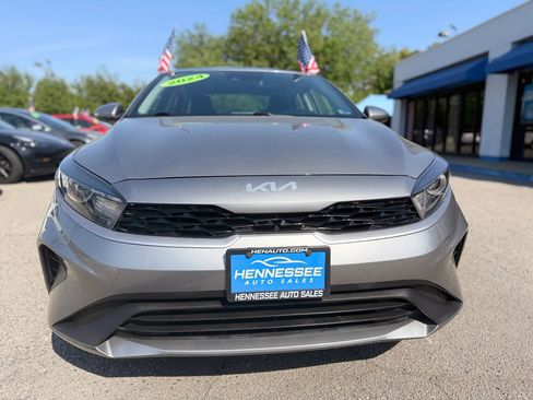 Used 2024 Kia Forte LXS image 2