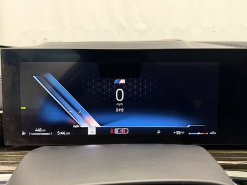 Used 2025 BMW X6 xDrive40i image 16