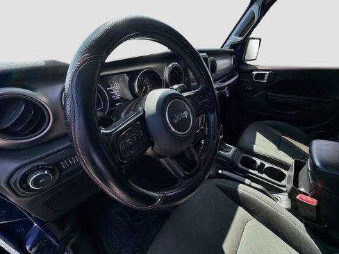 Used 2020 Jeep Wrangler Unlimited Sport AWD/4WD image 12