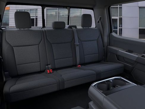 New 2026 Ford F150 XLT w/ Equipment Group 302A MID image 11