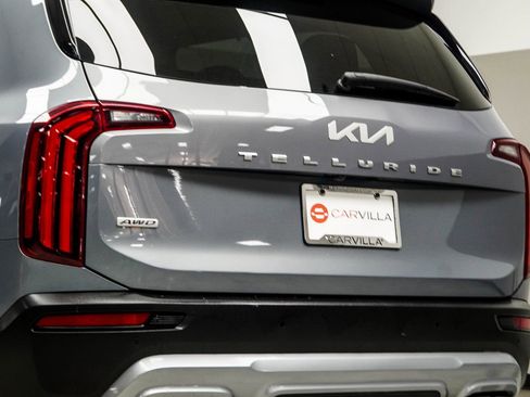 Used 2022 Kia Telluride SX w/ Towing Package image 14
