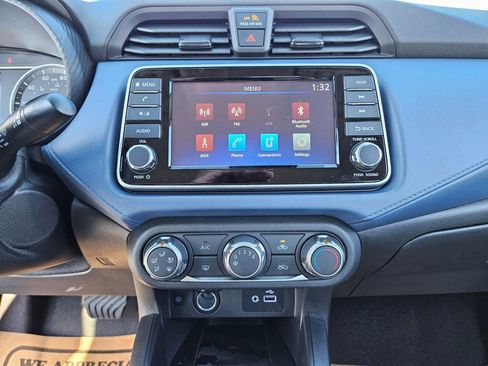 New 2025 Nissan Versa SV w/ Trunk Package image 10