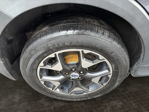 Used 2018 Subaru Crosstrek 2.0i Premium AWD/4WD image 37