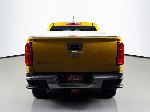 Used 2018 Chevrolet Colorado W/T w/ WT Convenience Package AWD/4WD image 4
