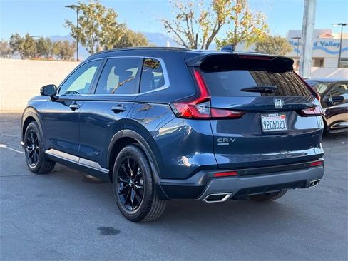 Used 2025 Honda CR-V Sport-L image 8