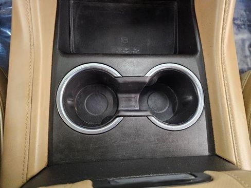 Used 2021 Chevrolet Suburban Premier w/ Premium Package image 20