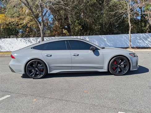 Used 2022 Audi RS 7 Sportback image 10